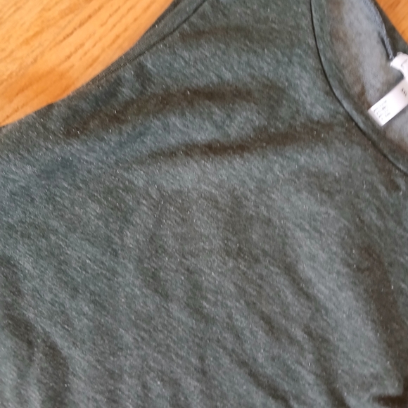 Leith Bodycon Ruched Dress - Picture 3 of 4